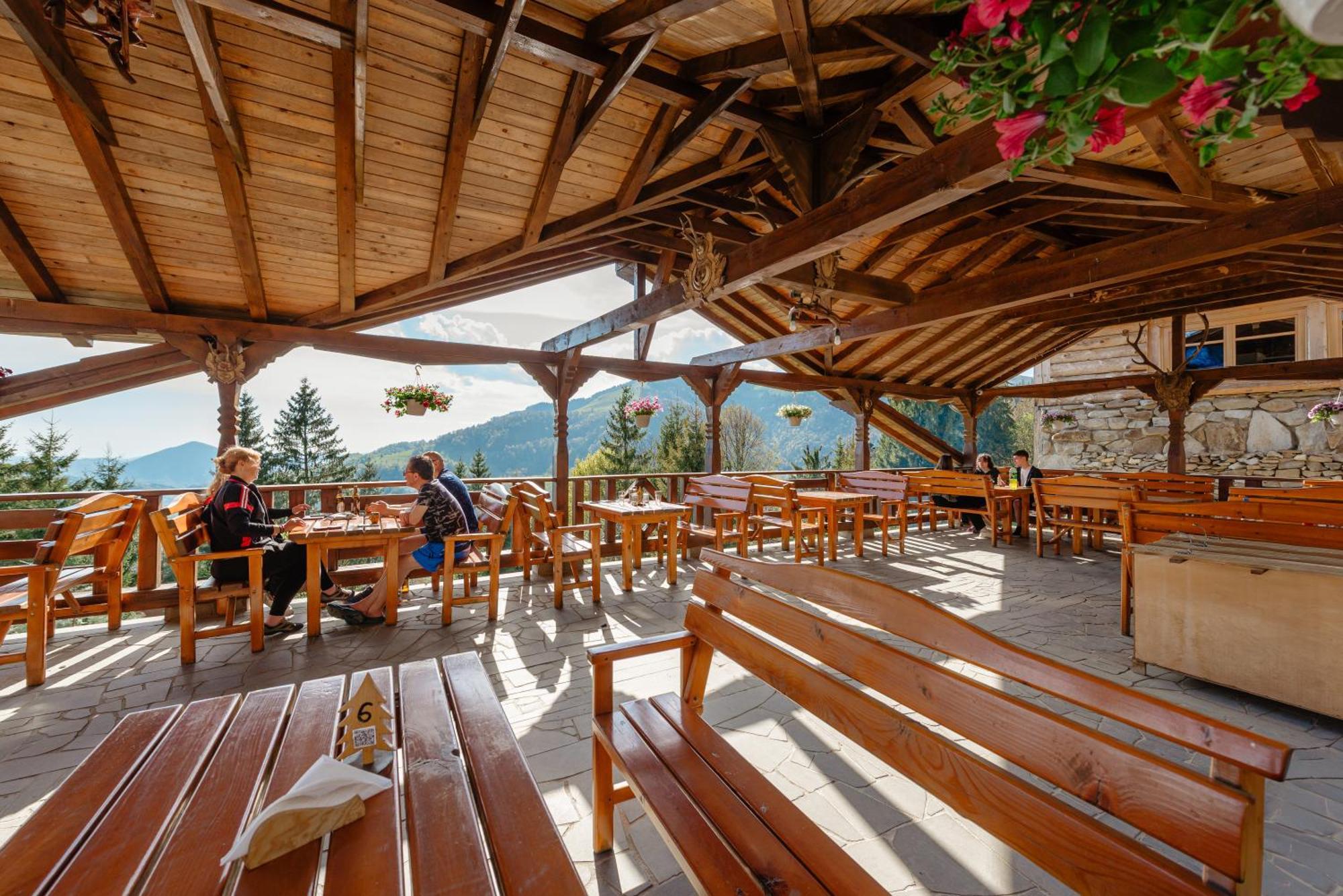Hotel Complex Turistic Alpina Blazna Sant Exterior foto