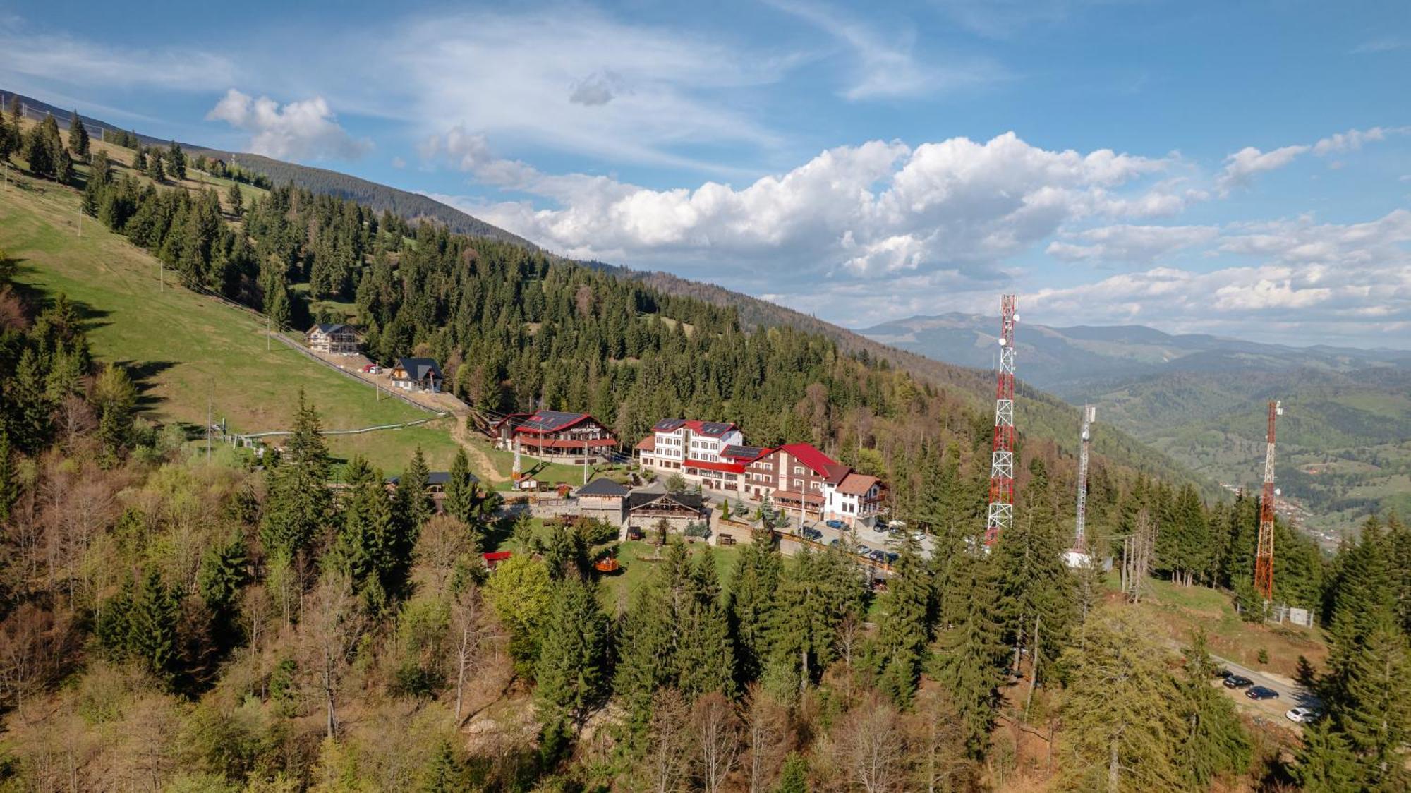 Hotel Complex Turistic Alpina Blazna Sant Exterior foto