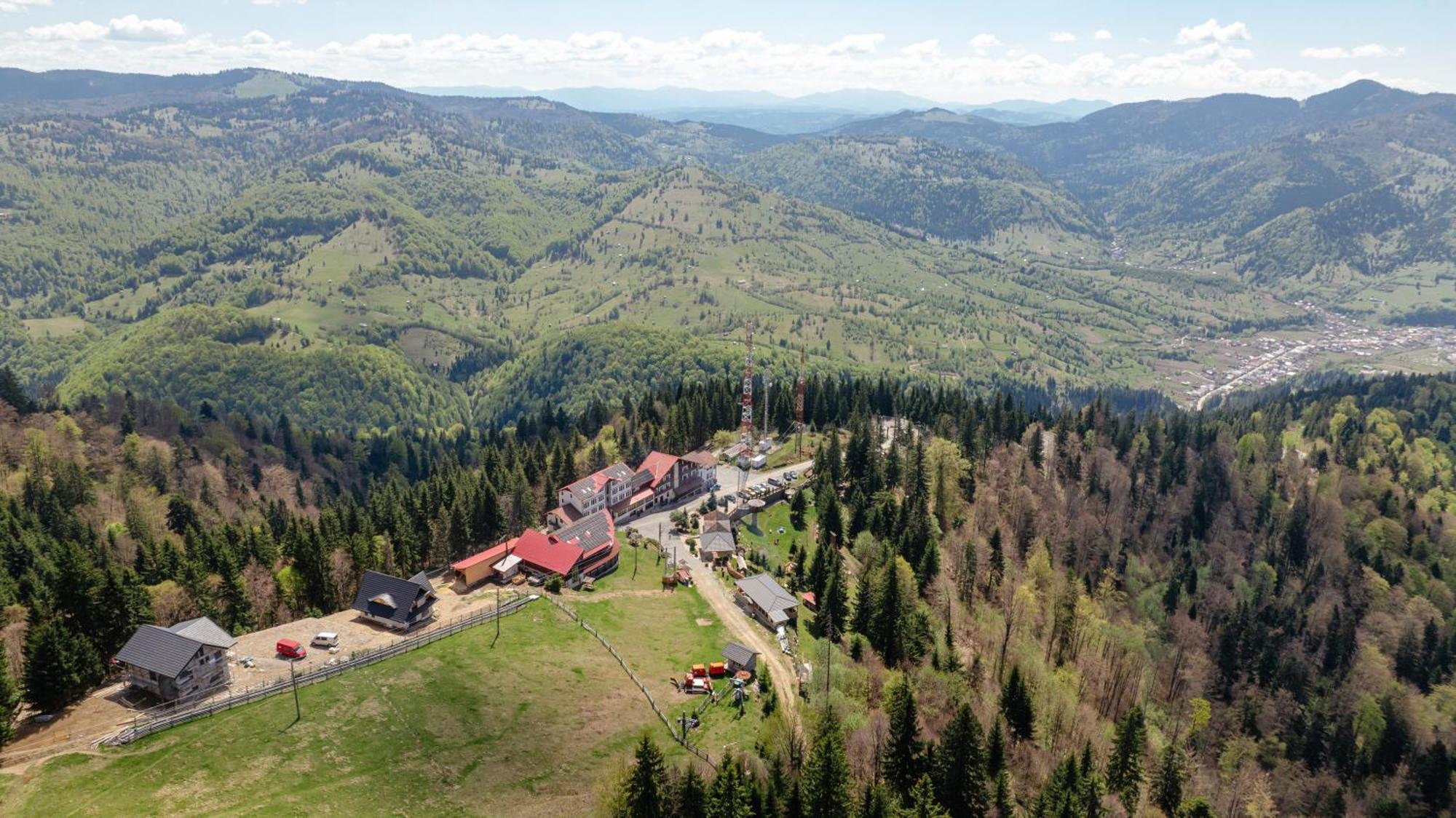 Hotel Complex Turistic Alpina Blazna Sant Exterior foto